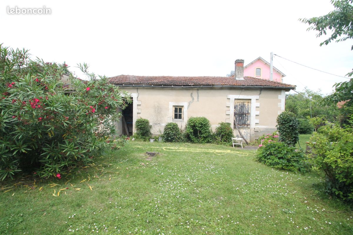 Maison 3 pièces 75 m² · à Marmande · 75 m² · 33 000 €
