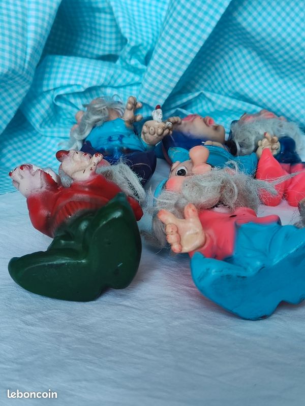 Lot 7 Nains Blanche-Neige Disney vintage figurines souples (image 15)