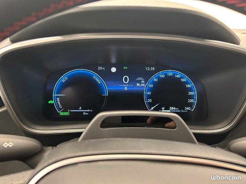 Toyota Corolla Hybride 1.8L 140h GR Sport Pack Techno + TO MY26 (image 24)