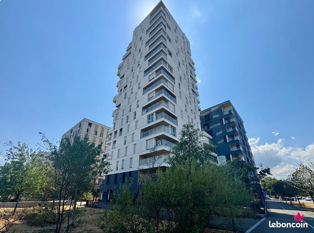 Appartement 3 pièces 60 m² · à Villeurbanne · 60 m² · 900 €