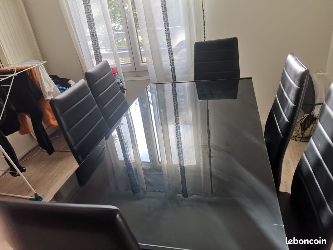 Table+6 chaise (image 4)