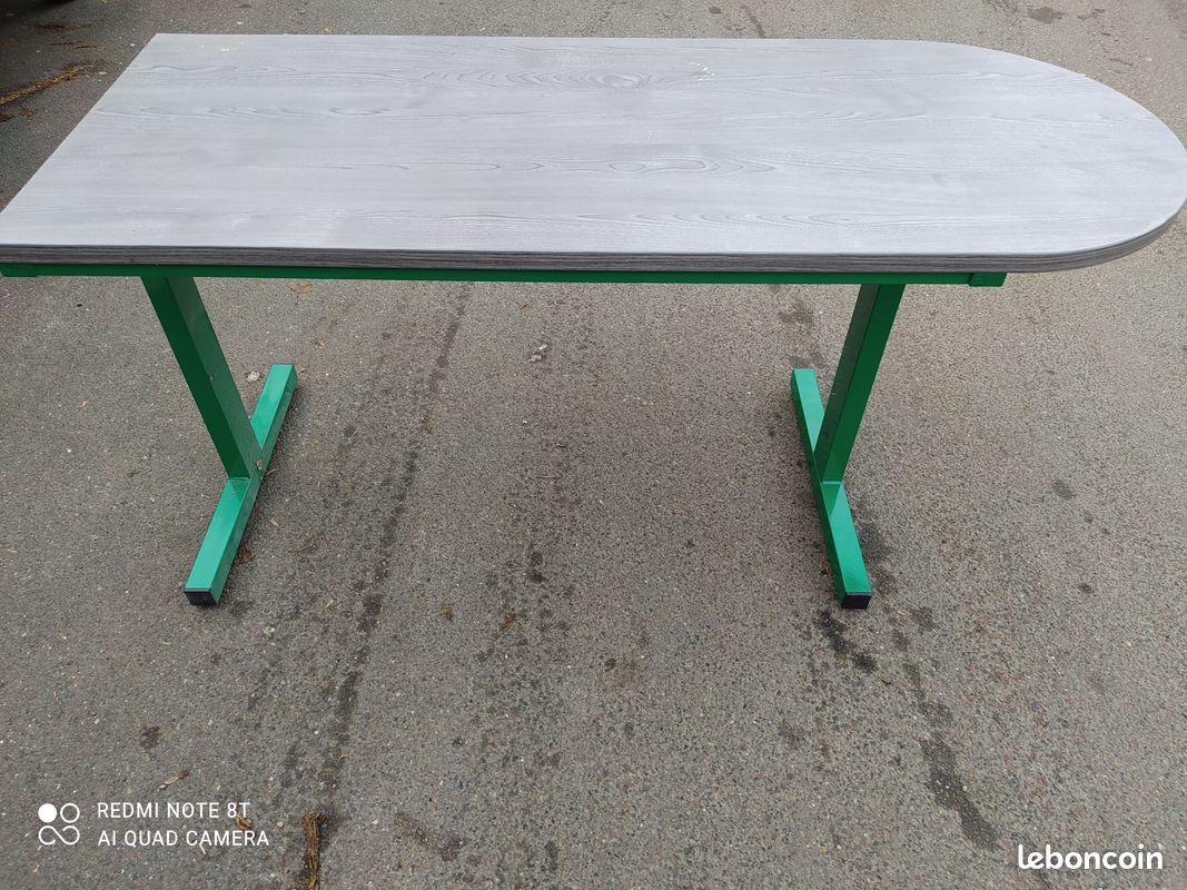 Table/bureau (image 3)