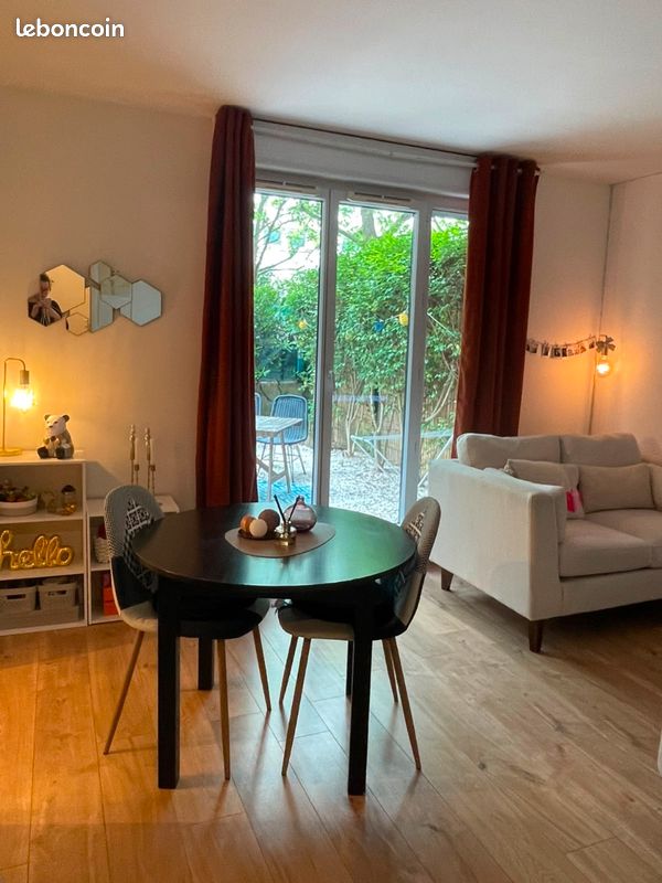 Appartement 1 pièce 28 m² · à Pontoise · 28 m² · 127 900 €