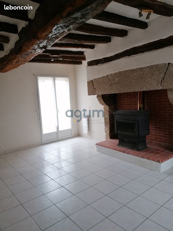 Maison 4 pièces 119 m² · à Montaigu-Vendée · 119 m² · 865 €/mois