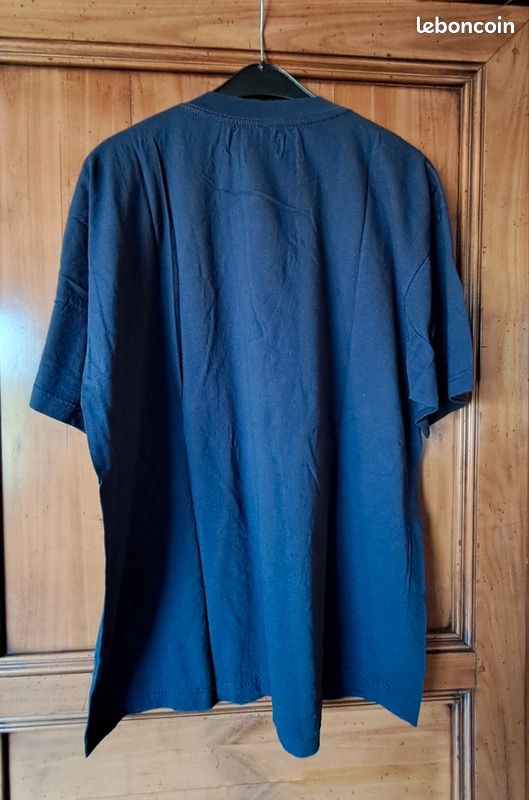 Tee-shirt NEUF taille XL pour homme ou femme (image 2)