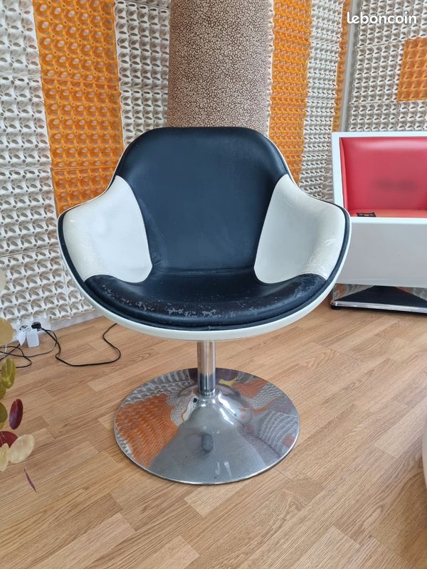 2 fauteuils 70 (image 1)