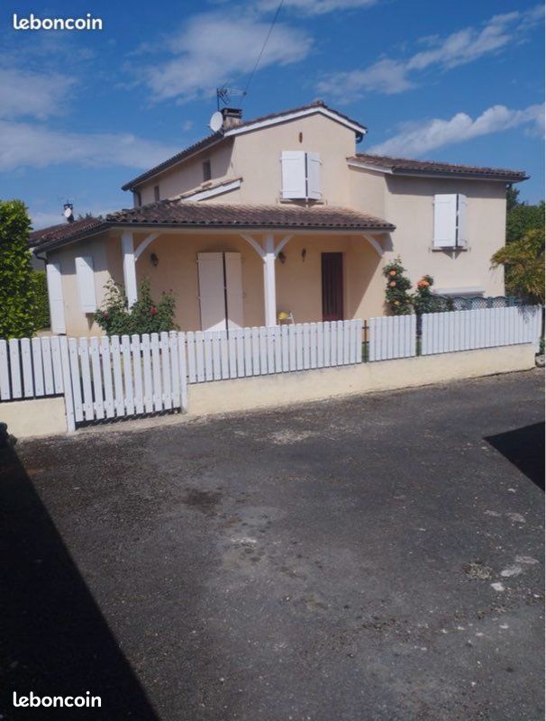 Maison 5 pièces 110 m² · à Villeneuve-sur-Lot · 110 m² · 900 €/mois