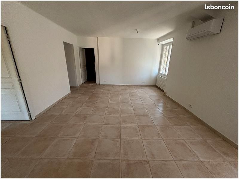 Maison 4 pièces 119 m² · à Alès · 119 m² · 889 €/mois