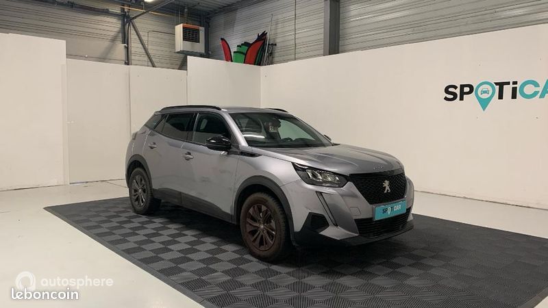 Peugeot 2008 1.2 PureTech 100ch S&S Style (image 3)
