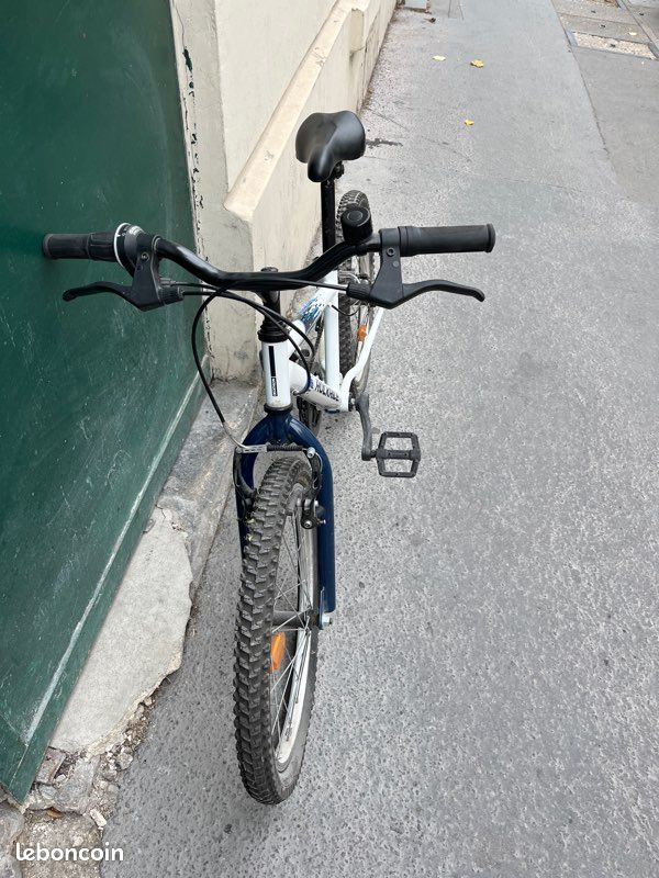 Vélo VTT Enfant ROCKRIDER ST 120 20″ 6-9 ans (image 3)