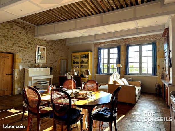Château 12 pièces 530 m²
