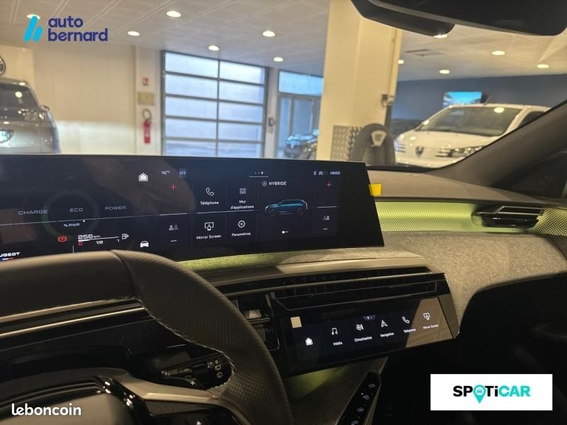 Peugeot 5008 Hybride Rechargeable Plug-in 195ch GT e-DCS7 (image 12)
