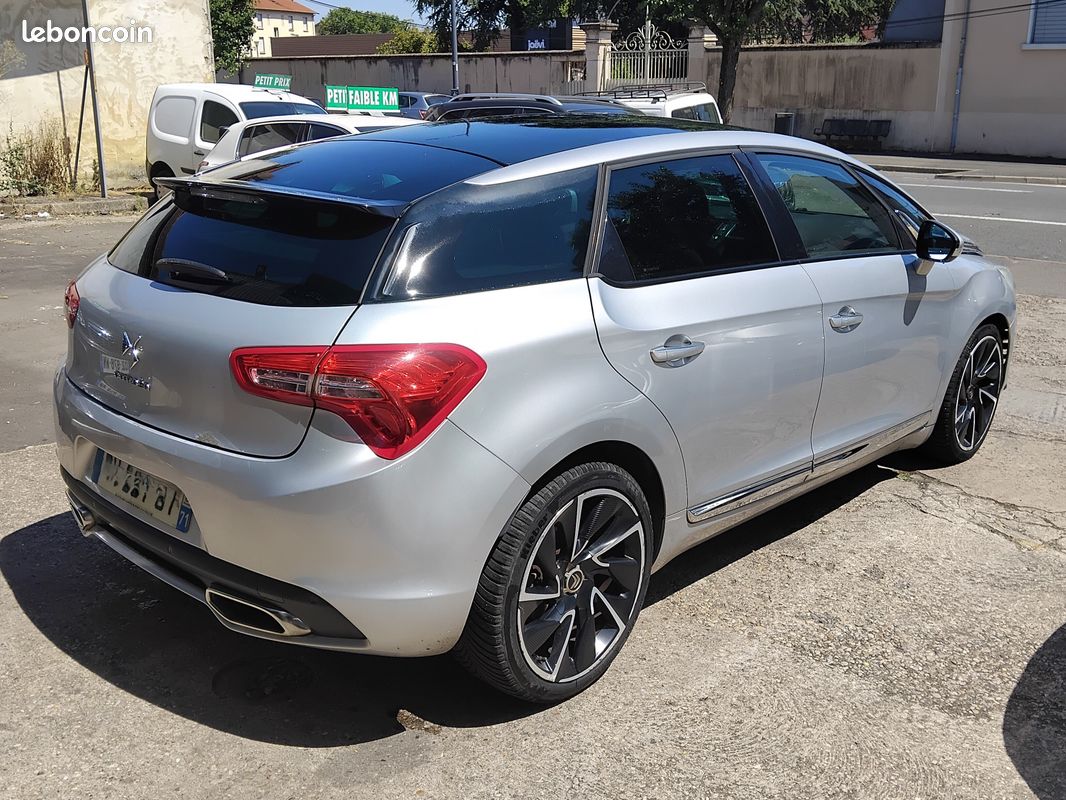 Citroen ds 5 2.0 hdi 160ch so chic - full options - boite automatique - toit panoramique - siege chauffant - (image 3)