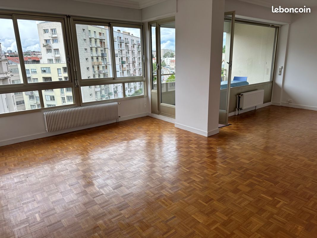 Appartement 2 pièces 76 m² · à Besançon · 76,3 m² · 860 €