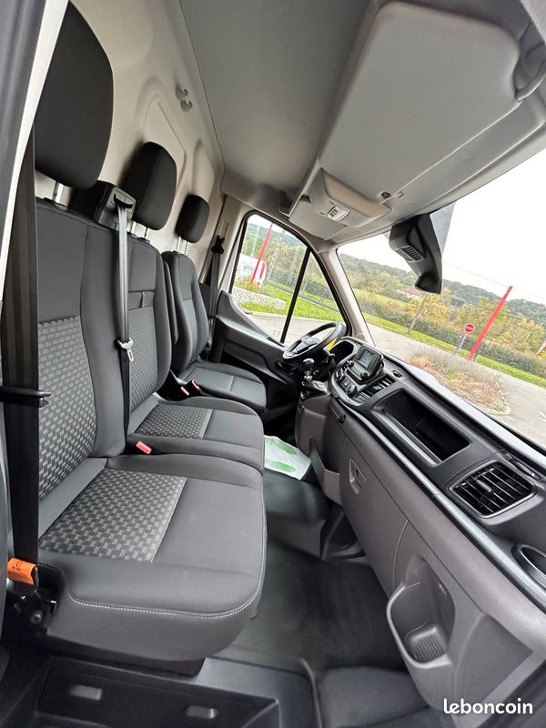 Ford transit 2 t 330 l3 h2 ecoublue 130 ch bvm6 trend business 2.0 tdci 130 (image 8)