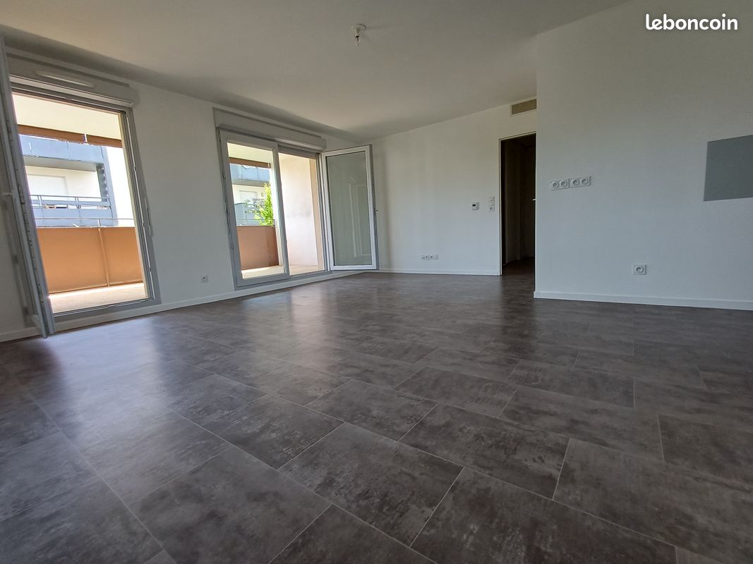 Appartement 2 pièces 55 m² · à Bourgoin-Jallieu · 54,7 m² · 162 000 €