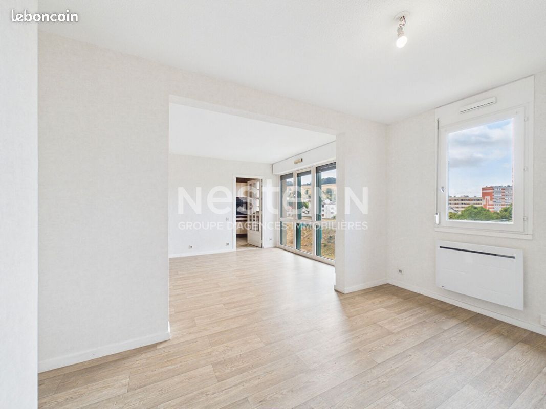 Appartement 4 pièces 101 m² · à Aurillac · 101 m² · 149 900 €