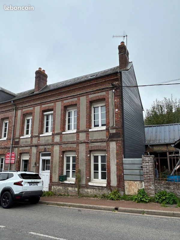 Maison 4 pièces 86 m² · à Gaillefontaine · 86 m² · 59 000 €