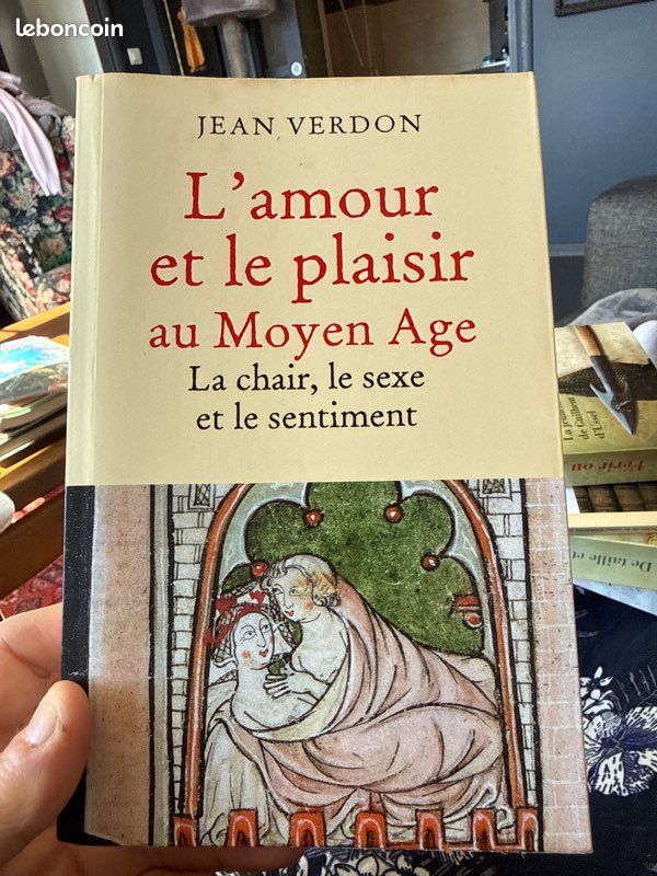 Livres moyen âge médiéval (image 1)