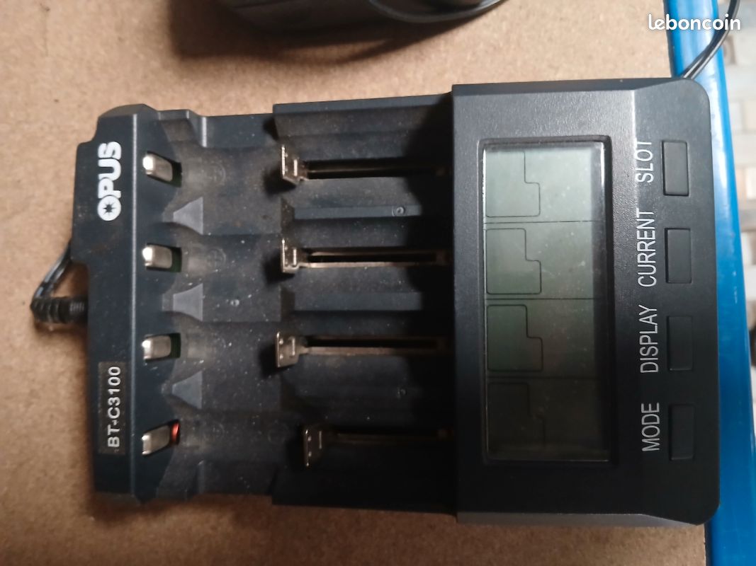 Chargeur de pile (image 2)
