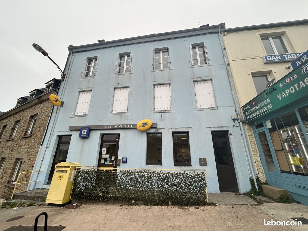 Immeuble 4 pièces 241 m² · à Picauville · 241 m² · 143 000 €