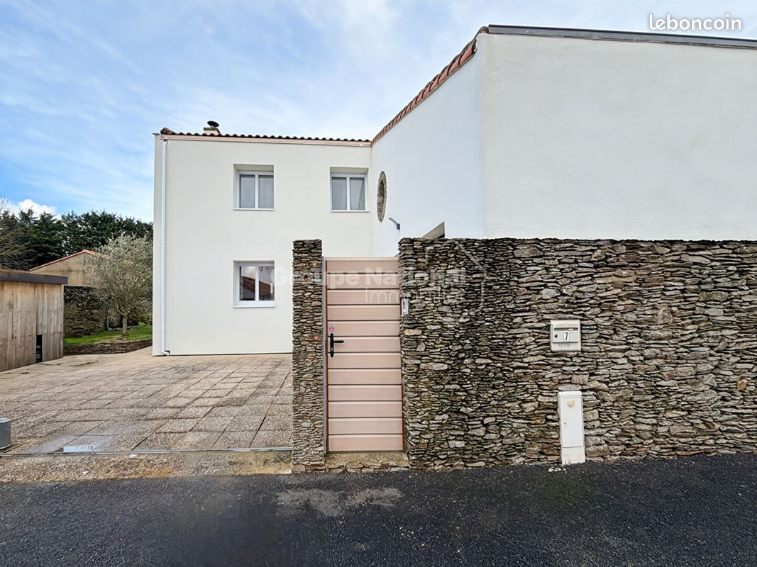 Maison 5 pièces 140 m² · à Orée d'Anjou · 140 m² · 285 000 €