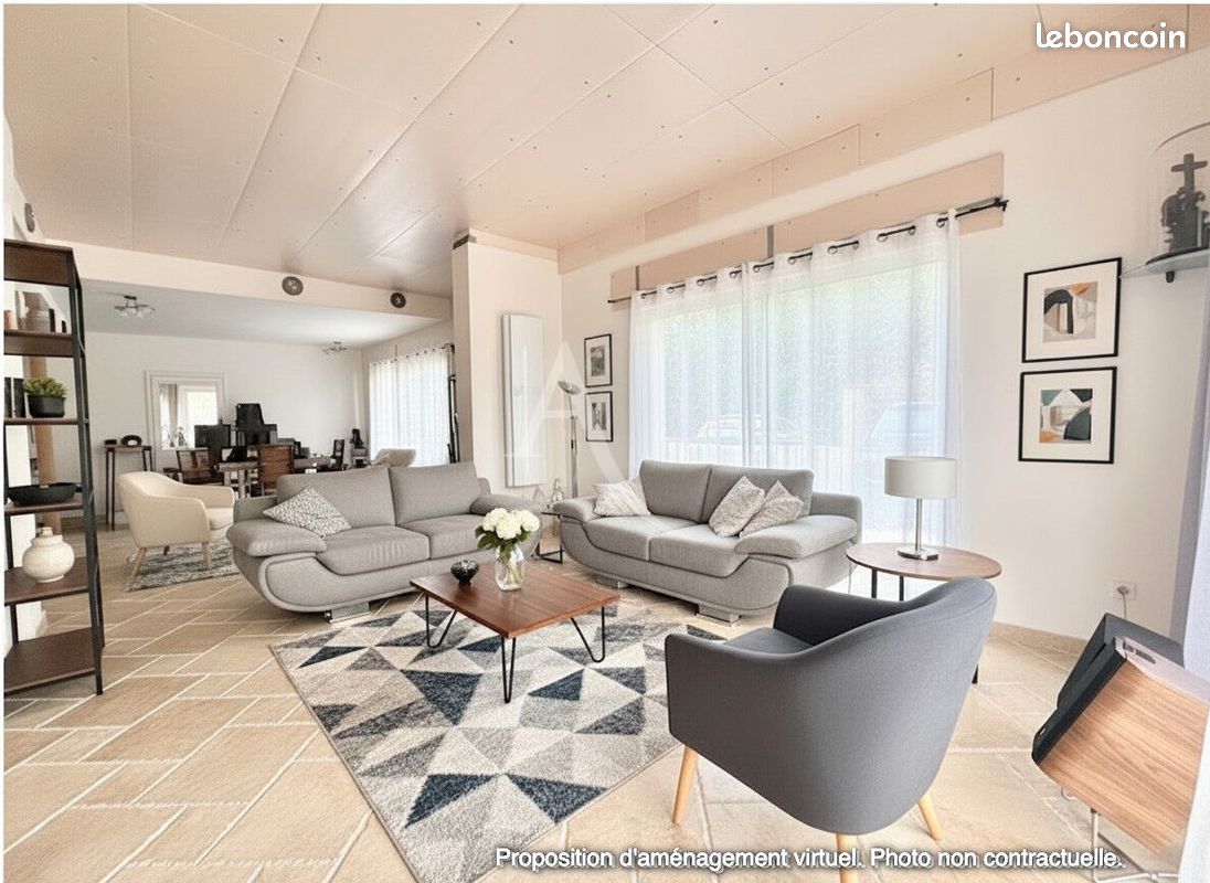 Maison 4 pièces 105 m² · à Favières · 105 m² · 353 000 €