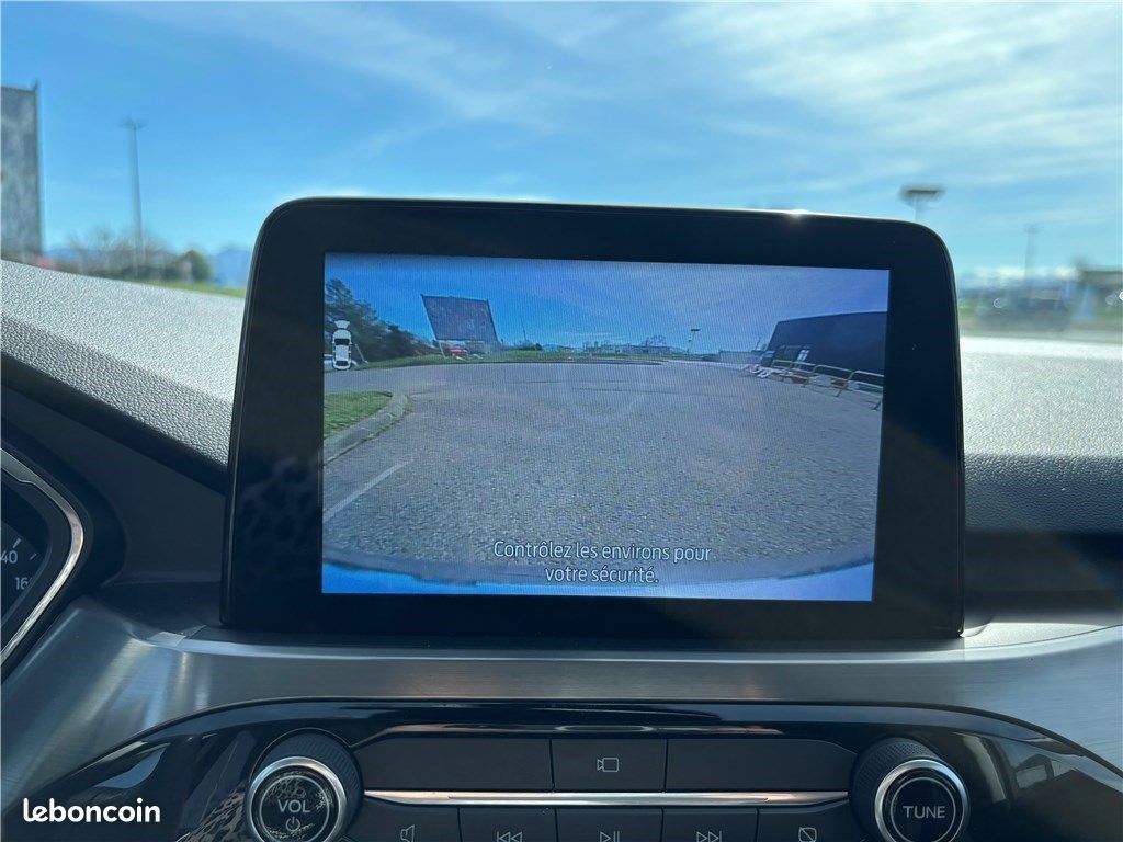 Ford Kuga III 2.0 ECOBLUE 150 MHEV BVM6 Titanium (image 23)