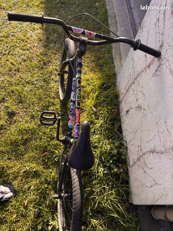 Vélo BMX Diamondback Nitrus 2008 - Rétro Argent - Taille 20 Pouces - Occasion à Rénover