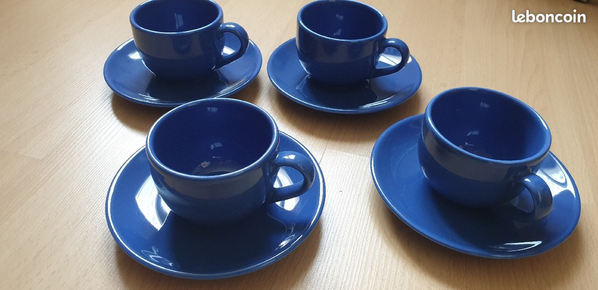 Diverses tasses (image 6)