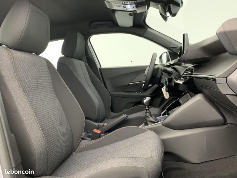 PEUGEOT 2008 100 ch BVM6 STYLE (image 9)