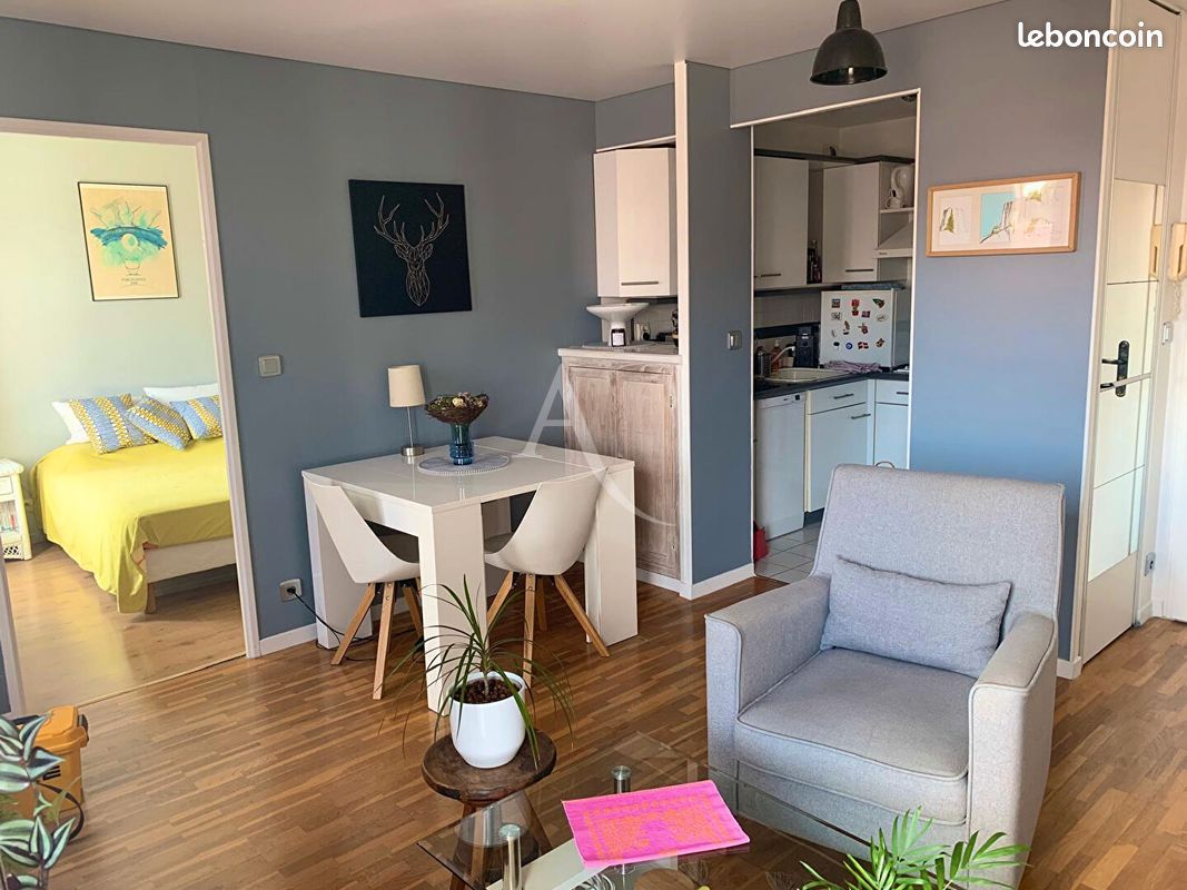 Appartement a louer - 2 pièce(s) - 35 m2 - Surfyn