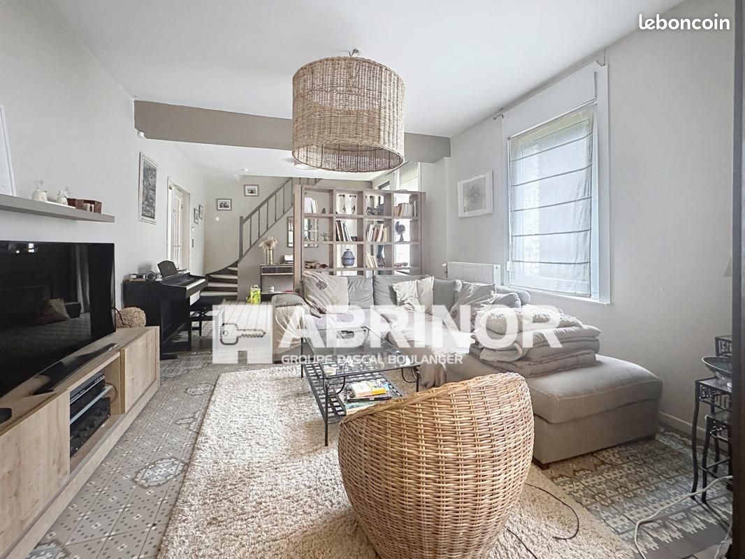 Maison 5 pièces 115 m² · à Templemars · 115 m² · 322 000 €