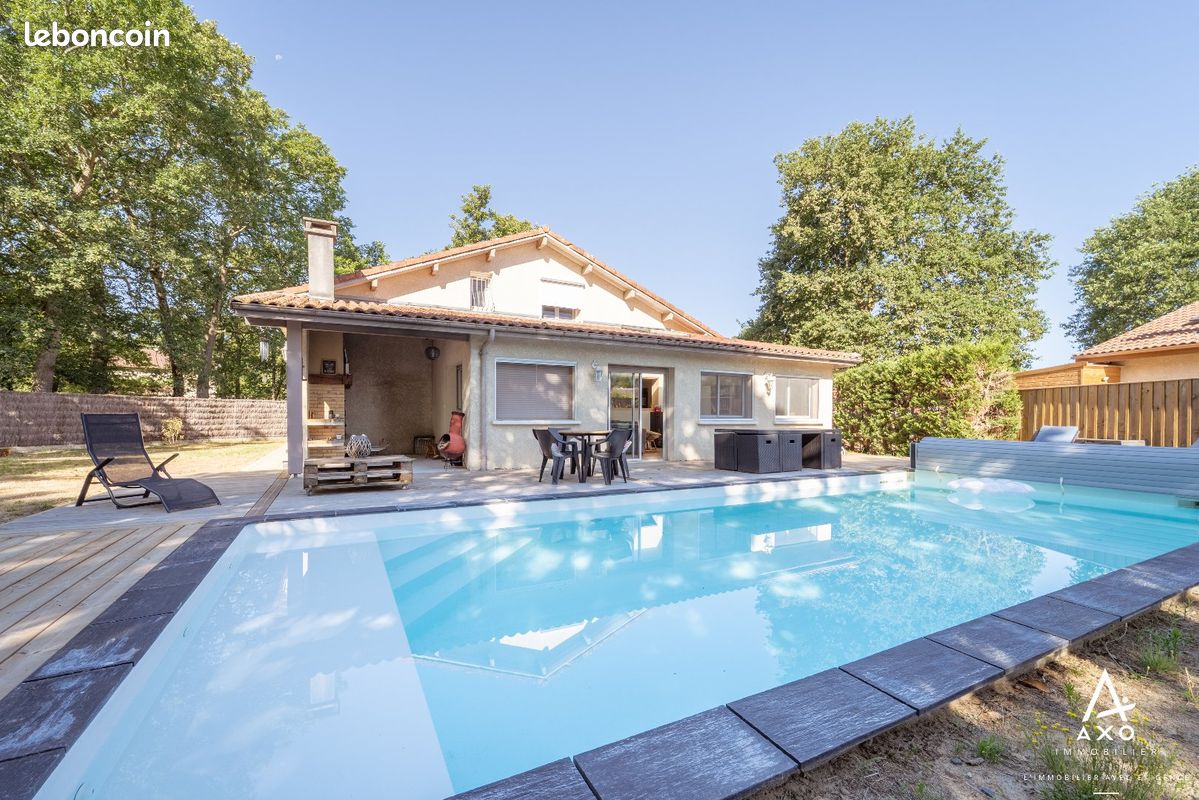Maison 7 pièces 150 m² · à Saint-Pierre-du-Mont · 150 m² · 400 000 €