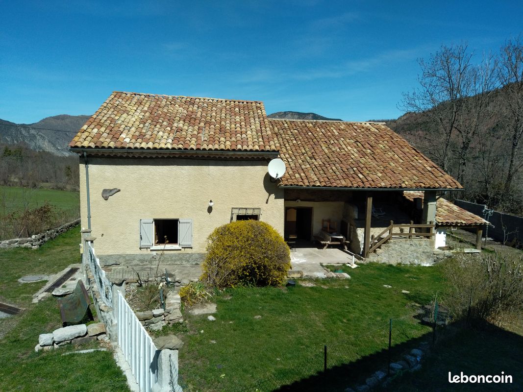 Location (image 2)