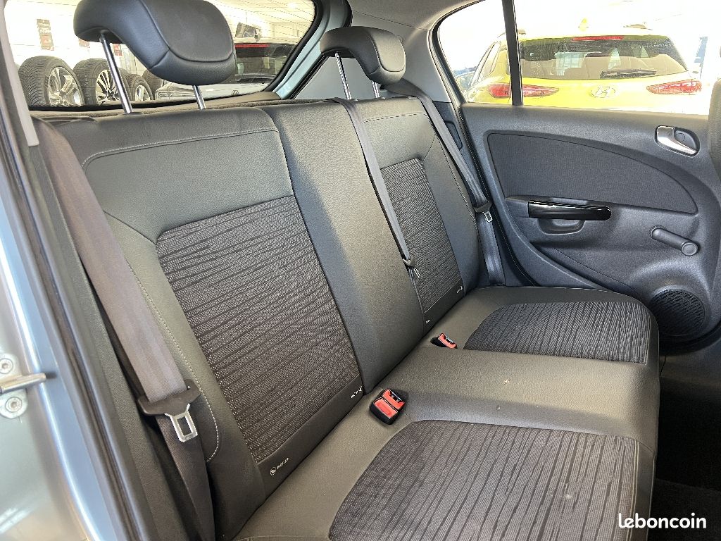 Opel Corsa 1.2 - 85 ch Twinport Graphite (image 6)
