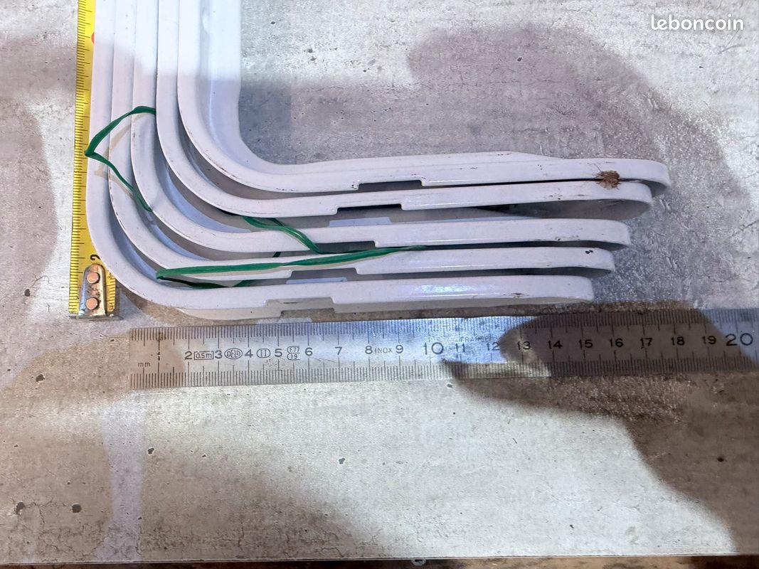 Lot de 5 équerres de fixation métalliques blanches 24 x 16 cm (image 3)