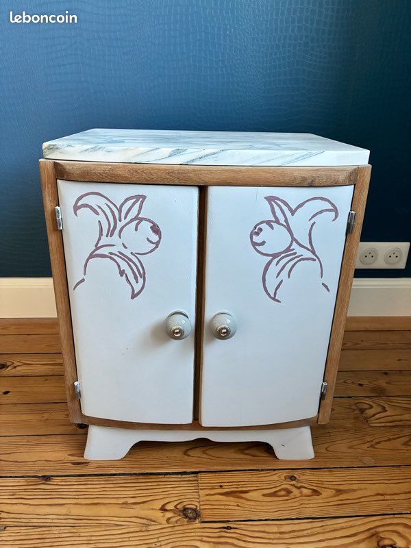 Petit meuble (image 1)
