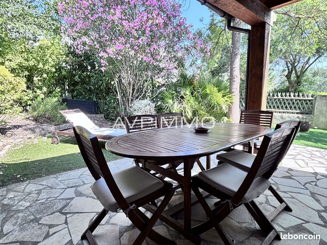 Maison 3 pièces 50 m² · à Le Beausset · 50 m² · 255 000 €