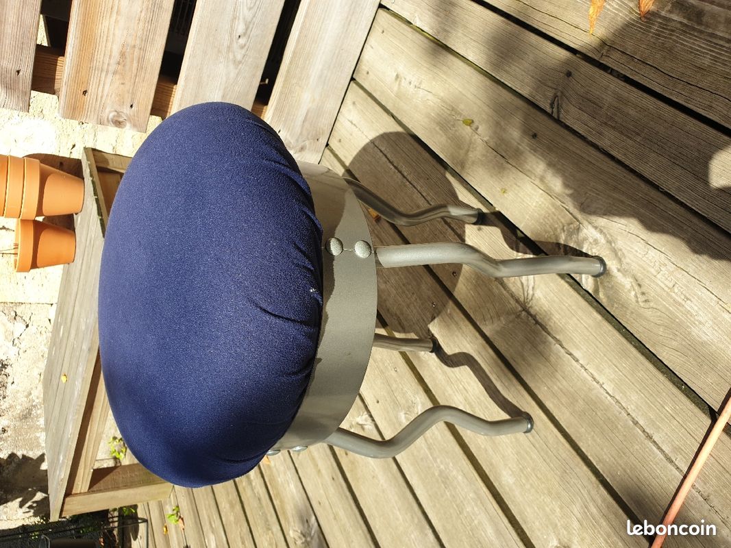 Tabouret Uri Ikéa