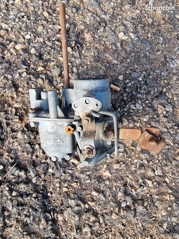 Lot de deux Carburateurs pour 4L solex 22/26 Dis (image 1)