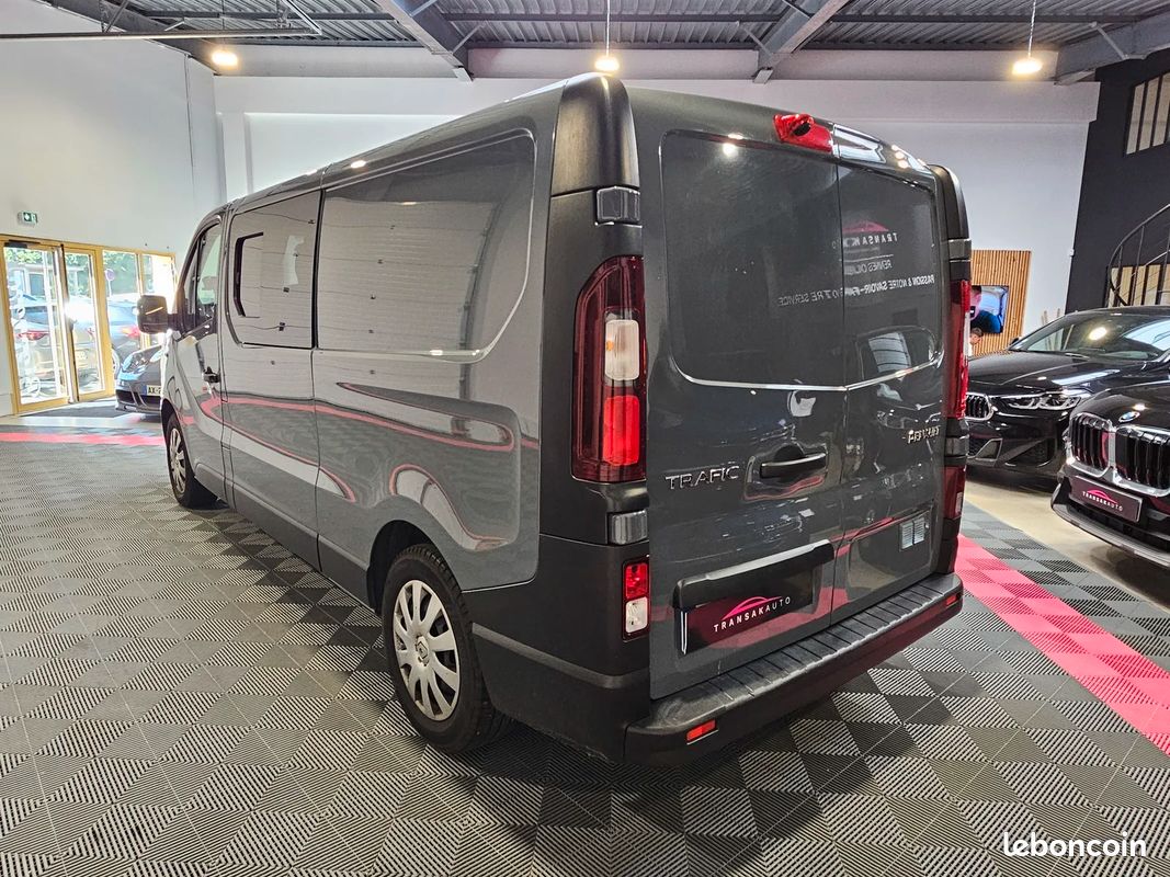 Renault TRAFIC L2H1 1300 Confort / VAN AMENAGE / CT OK / MOTEUR A CHAINE (image 8)