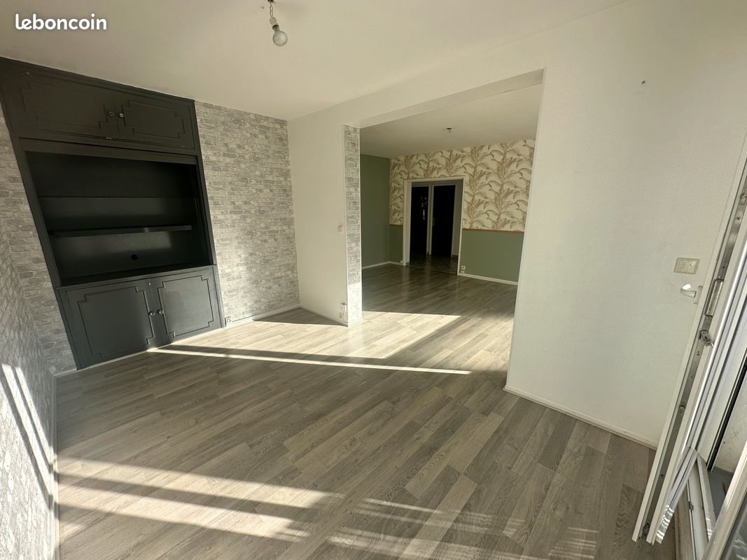 Appartement a louer mont-saint-aignan - 5 pièce(s) - 87 m2 - Surfyn