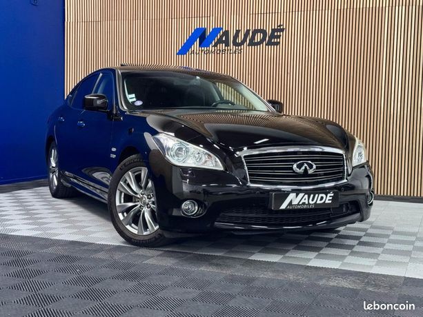Infiniti M 2013