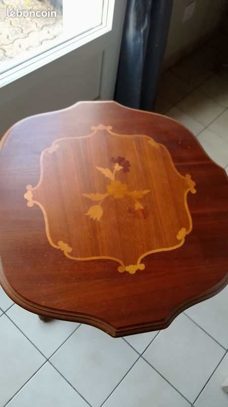 Guéridon table (image 2)