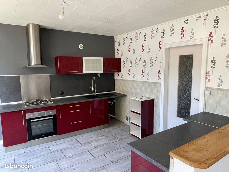 Maison 7 pièces 127 m² · à Saint-Dizier · 127 m² · 700 €/mois