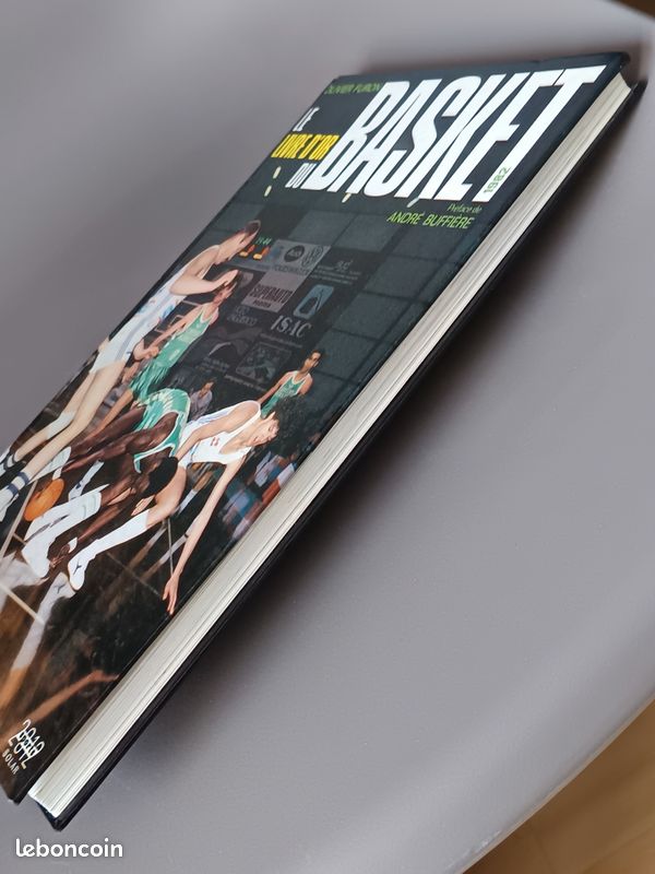 Le livre d'or du basket 1982 (image 4)