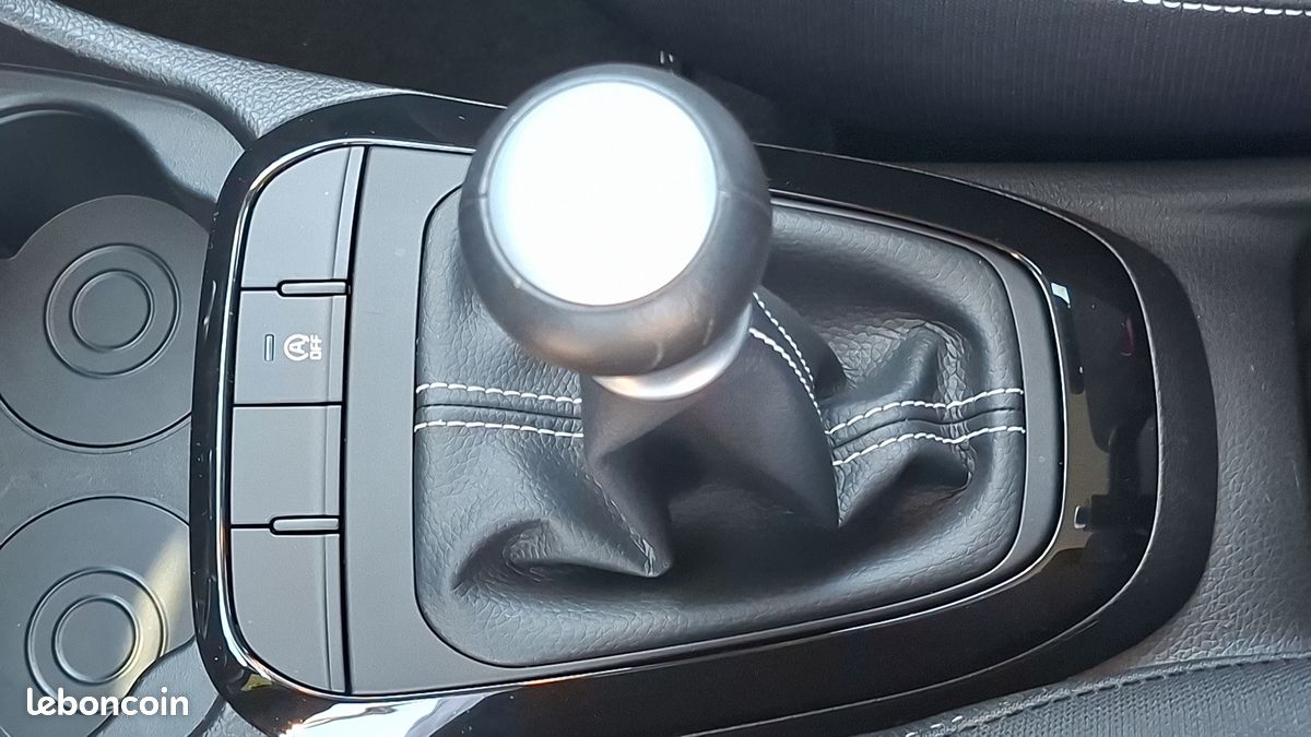 KIA Picanto 1.2 DPi 84ch BVM5 GT Line Premium (image 24)