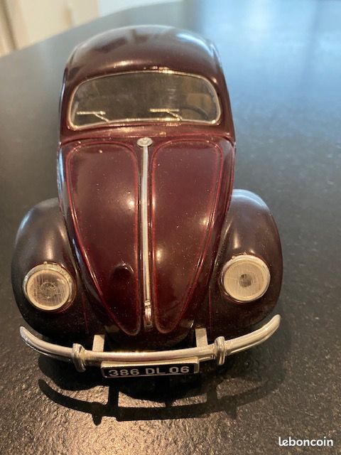VOLKSWAGEN COCCINELLE berline 1949 DEUTSCHE BUNDESPOST jaune