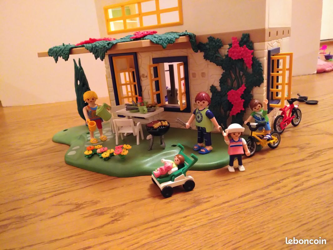 Playmobil Maison de Campagne (image 1)